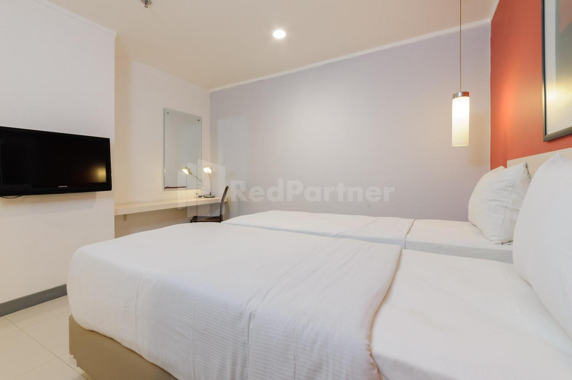 Hotel Metro Near Kota Tua Mitra Reddoorz Jakarta